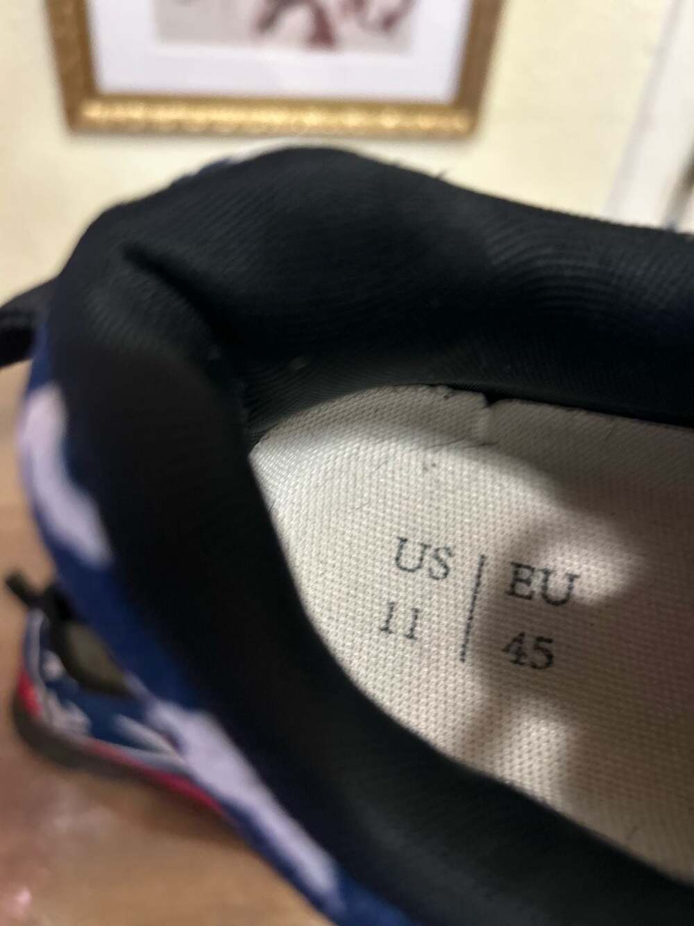 New England Patriots Red Running Shoes Sneakers Men's 7 Women's 9 - Picture 6 of 7